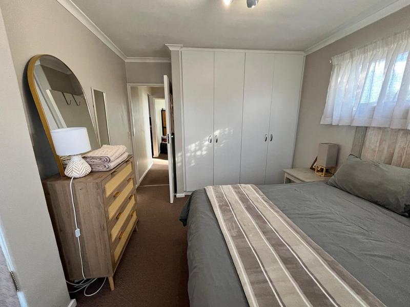 To Let 2 Bedroom Property for Rent in Kenridge Western Cape